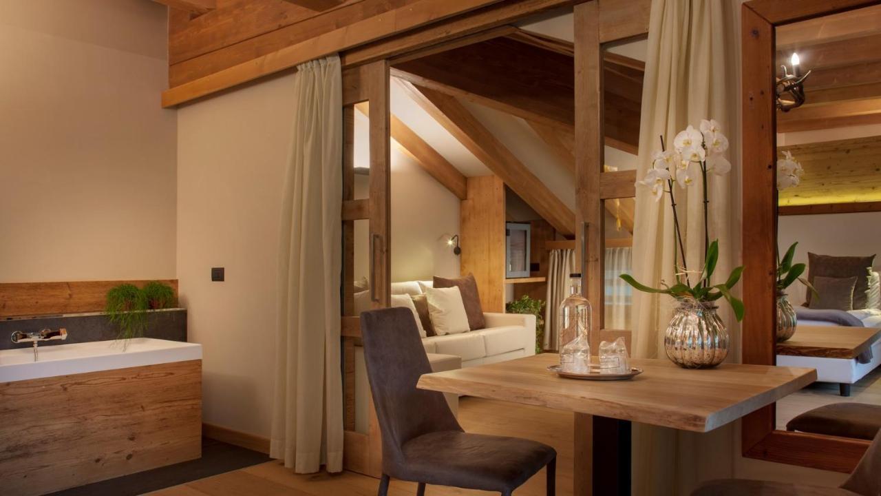 Boutique Hotel E Chalets Salvadori Mezzana  Ngoại thất bức ảnh