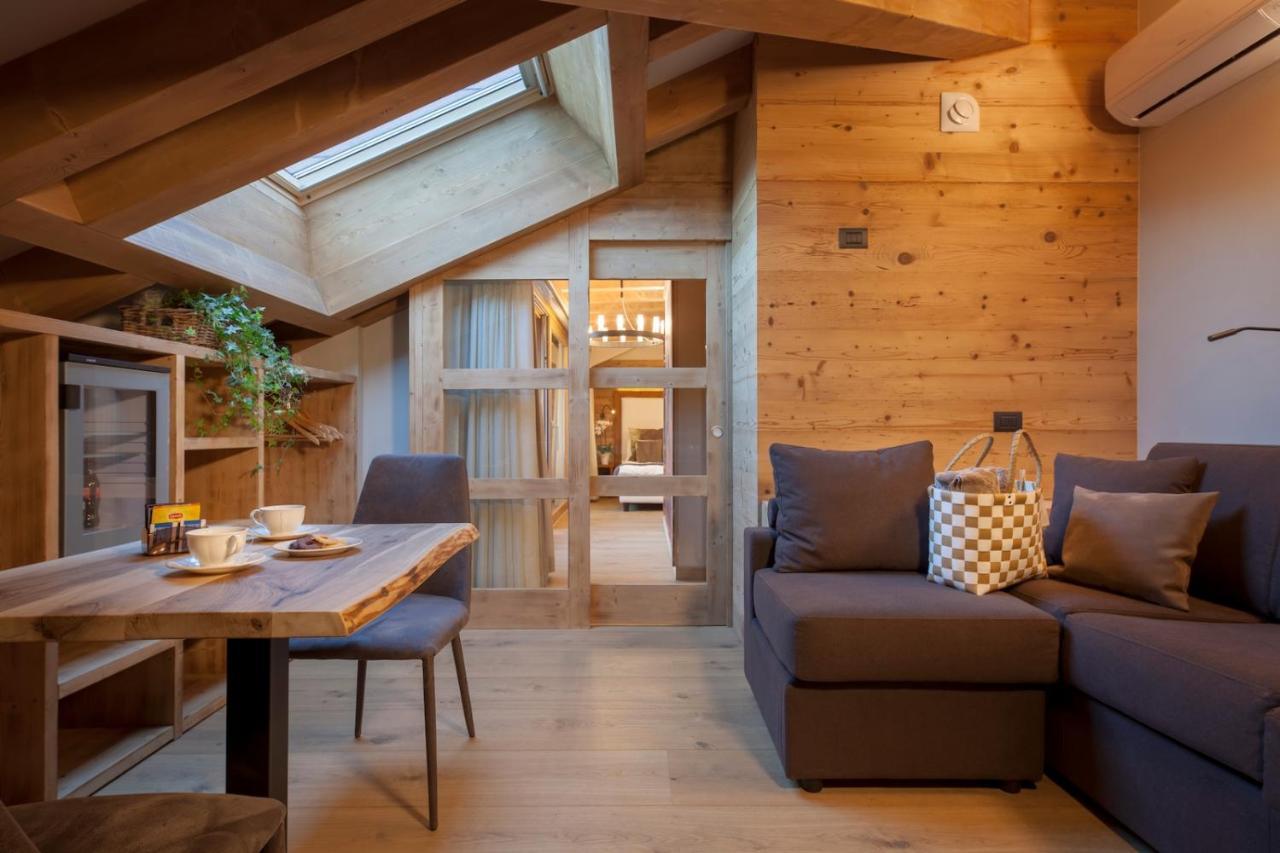 Boutique Hotel E Chalets Salvadori Mezzana  Ngoại thất bức ảnh