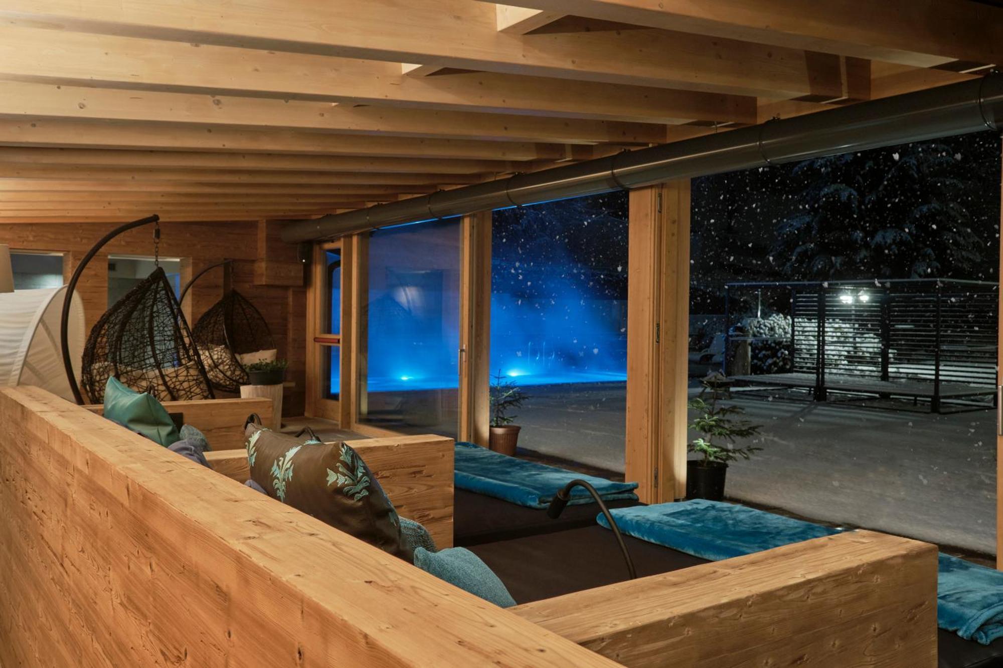 Boutique Hotel E Chalets Salvadori Mezzana  Ngoại thất bức ảnh