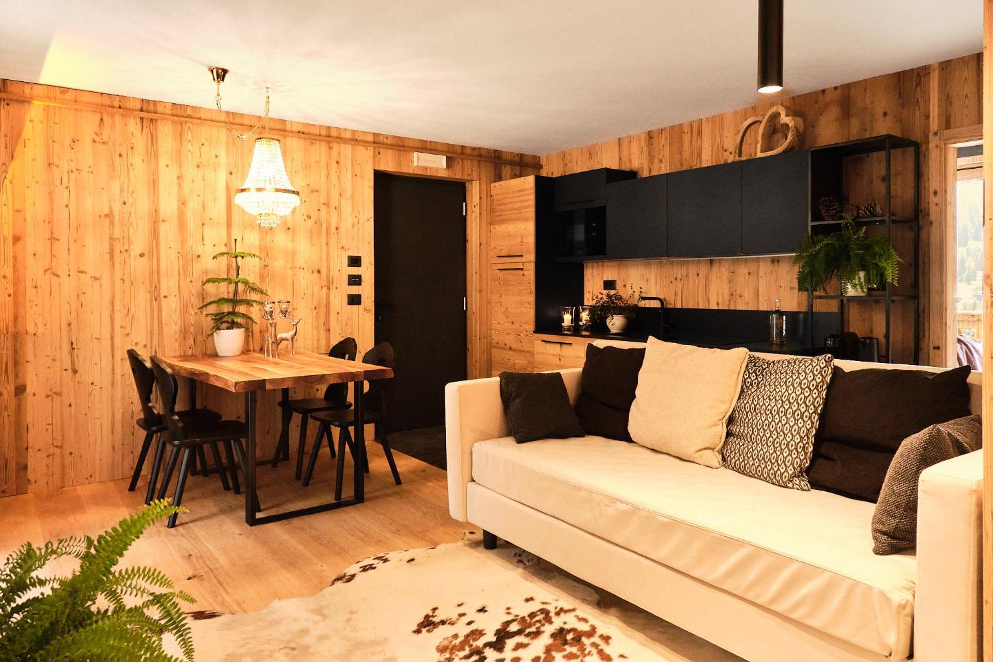 Boutique Hotel E Chalets Salvadori Mezzana  Ngoại thất bức ảnh