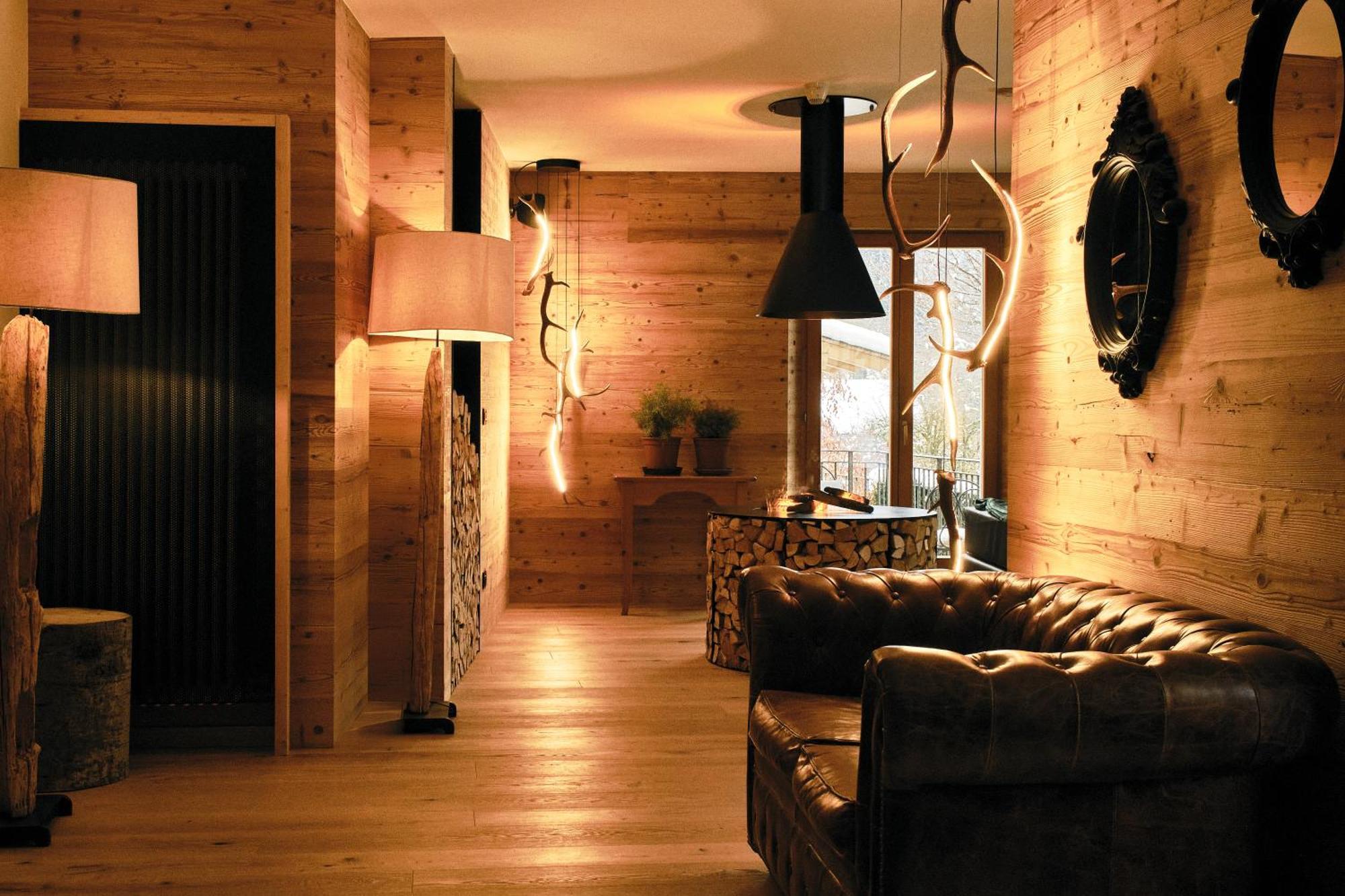 Boutique Hotel E Chalets Salvadori Mezzana  Ngoại thất bức ảnh